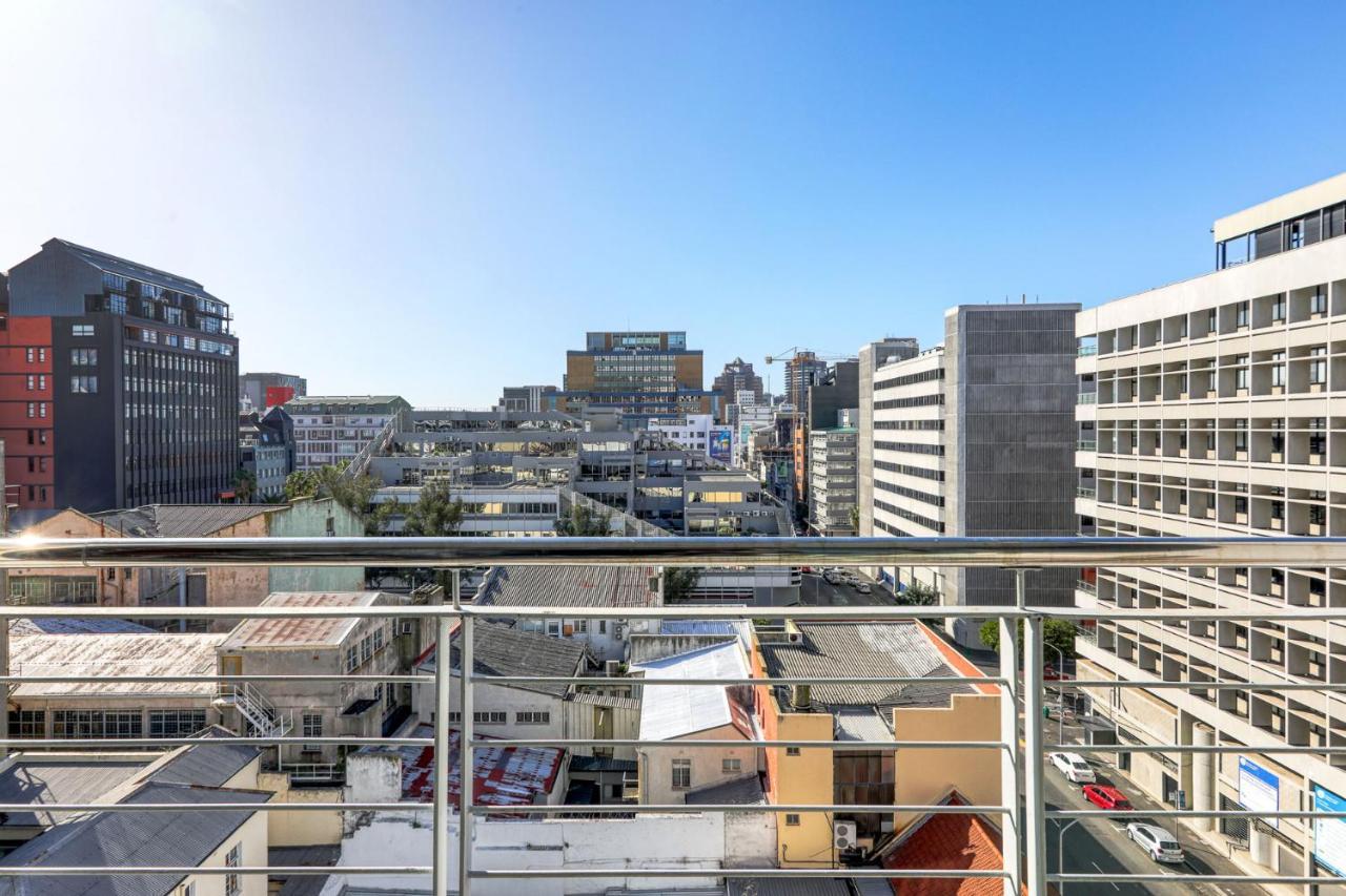 Backup-Powered Colourfull City Balcony Apartment Cape Town Luaran gambar
